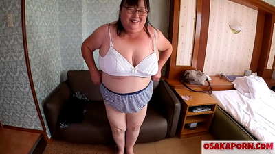 ਮੋਟੀ ਜਾਪਾਨੀ ਮਾਂ ਆਪਣੀਆਂ ਵੱਡੀਆਂ ਛਾਤੀਆਂ ਦਿਖਾਉਂਦੀ ਹੈ ਅਤੇ ਸੈਕਸ ਖਿਡੌਣੇ ਦਾ ਆਨੰਦ ਮਾਣਦੀ ਹੈ। ਇੱਕ 51 ਸਾਲਾ ਏਸ਼ੀਅਨ ਮਾਂ ਆਪਣੇ ਜਿਨਸੀ ਅਨੁਭਵ ਬਾਰੇ ਗੱਲ ਕਰਦੀ ਹੈ। ਯੂਕੀਕੋ ​​1 ਓਸਾਕਾਪੋਰਨ ਫੈਟੀ ਮਿਲ੍ਫ਼